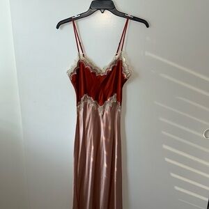 GINIA hope lace midi dress